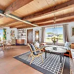 2 Bedroom Lovely In Hvide Sande