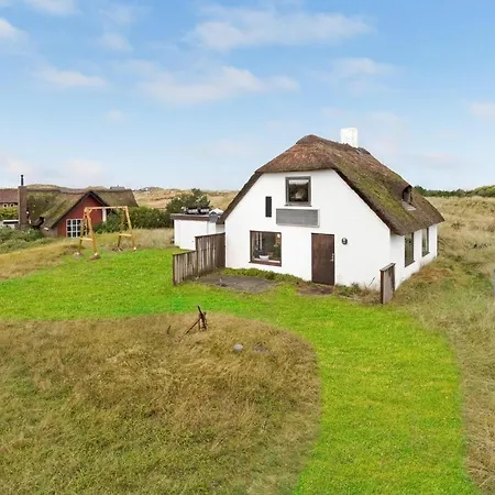2 Bedroom Lovely In Hvide Sande Havrvig