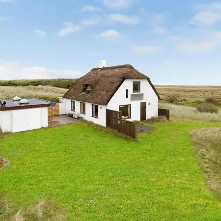 Amazing In Hvide Sande With Wifi Holiday home *